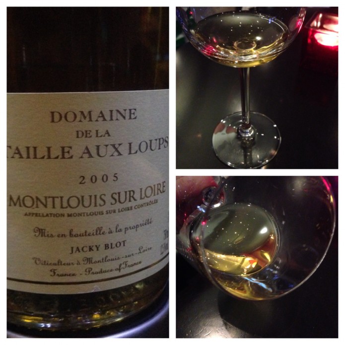 Taille aux loups vin blanc liquoreux wine by one bar vins.jpg