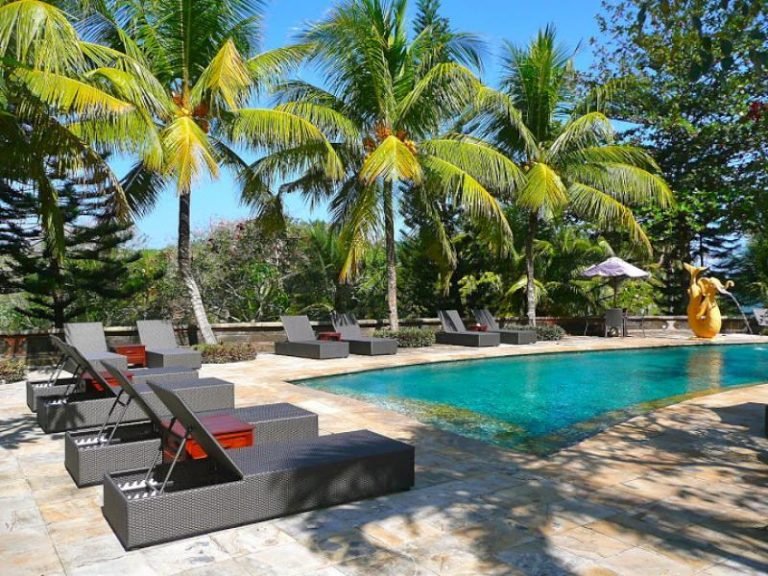 Relaxation et yoga sur la côte sauvage de Bali